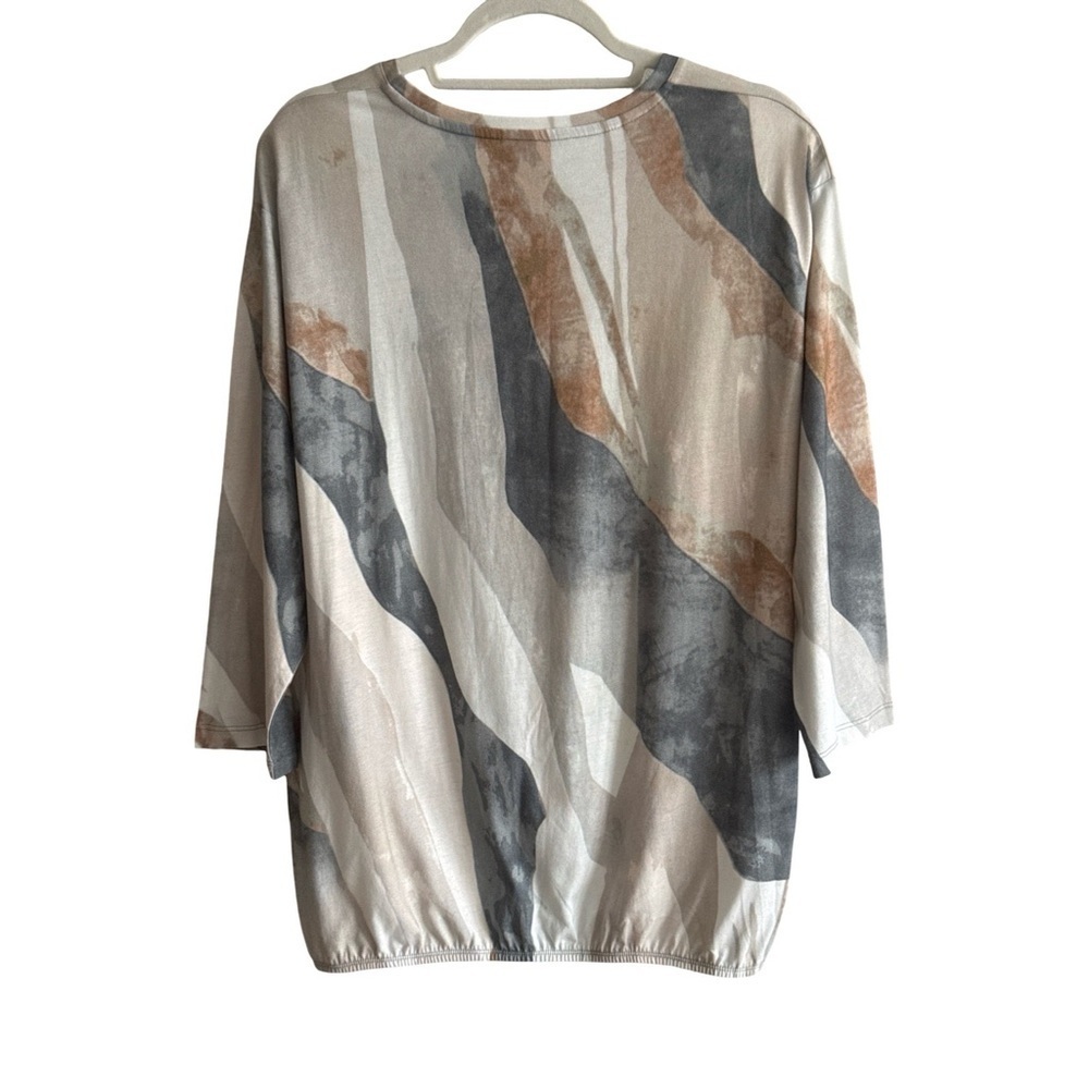 Rabe Patterned Top. - Picture 4 of 10